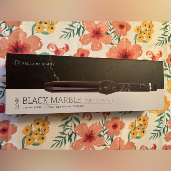 ***SOLD*** BNIB Curling wand 32mm approx. 1.25inch barrel - Picture 1 of 4